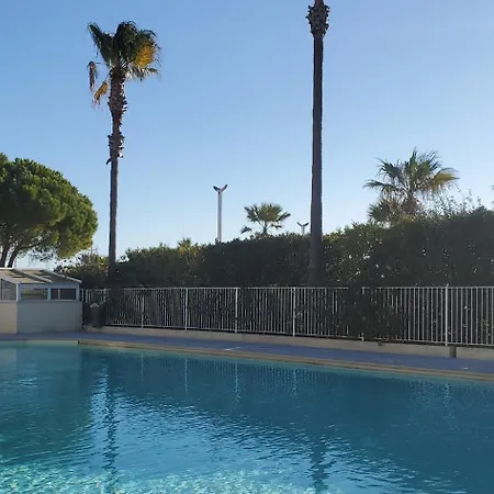 Cap Hermes 2-3 Pieces Avec Grande Terrasse Et Apercu Apartmán